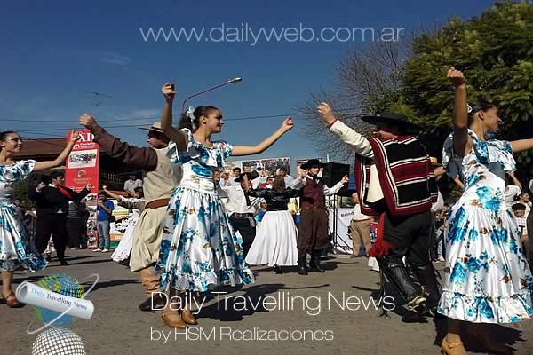 -Fin de Semana Largo 25 de Mayo en la Pcia. de Buenos Aires-