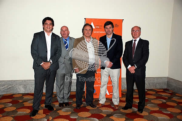 -, Roberto Daz, Jordi Busquets, Eduardo Palena, Ignacio Crotto y Jorge Lauret.-