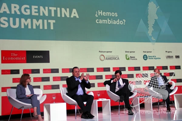 -Santos en la Cumbre Argentina de The Economist-