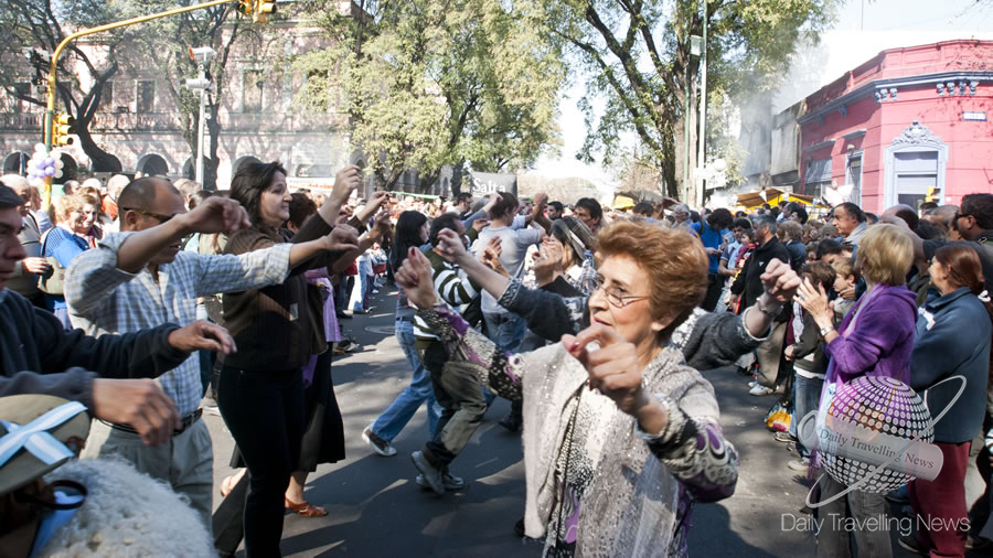 -La Ciudad de Buenos Aires recibi ms de 100 mil visitantes durante el feriado de Carnaval-