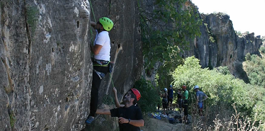 5 aventuras en la Sierra Norte de Madrid para Semana Santa