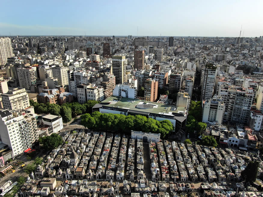 10 monumentos para visitar en el Cementerio de la Recoleta durante su Bicentenario