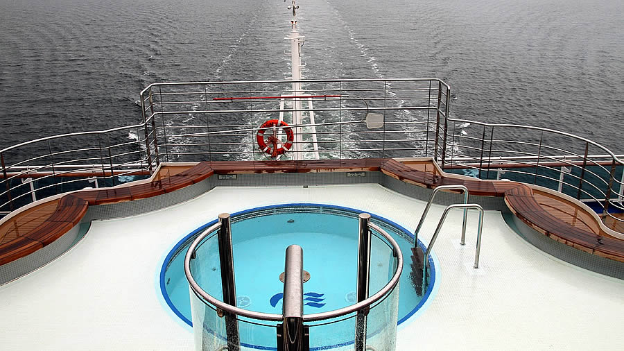 Cruceros: Lujo y aventura en el agua