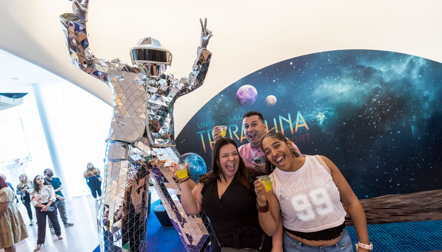 Universal Terra Luna Resort abrió sus puertas en Universal Orlando