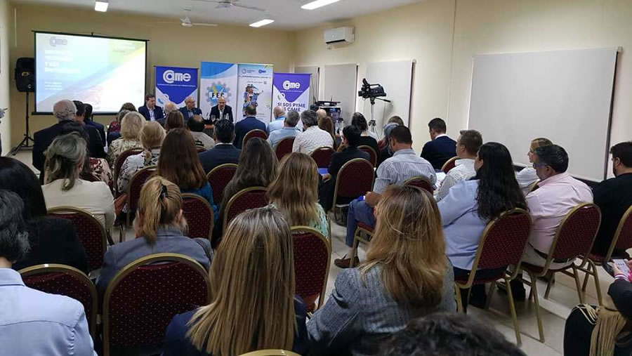 -Corrientes present el programa Renacer Iber-