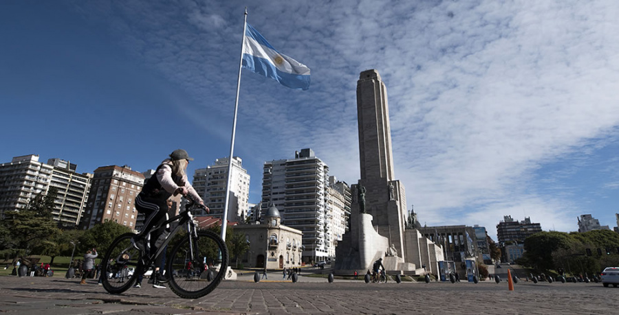 -Dia de la Bandera en Rosario - Fin de Semana Largo-