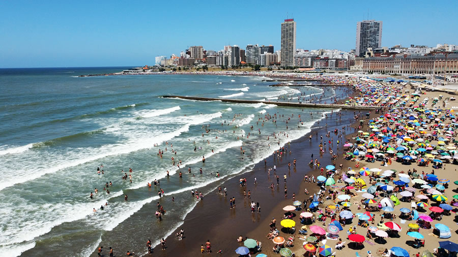 -Mar del Plata recibi en enero 1.500.000 turistas -