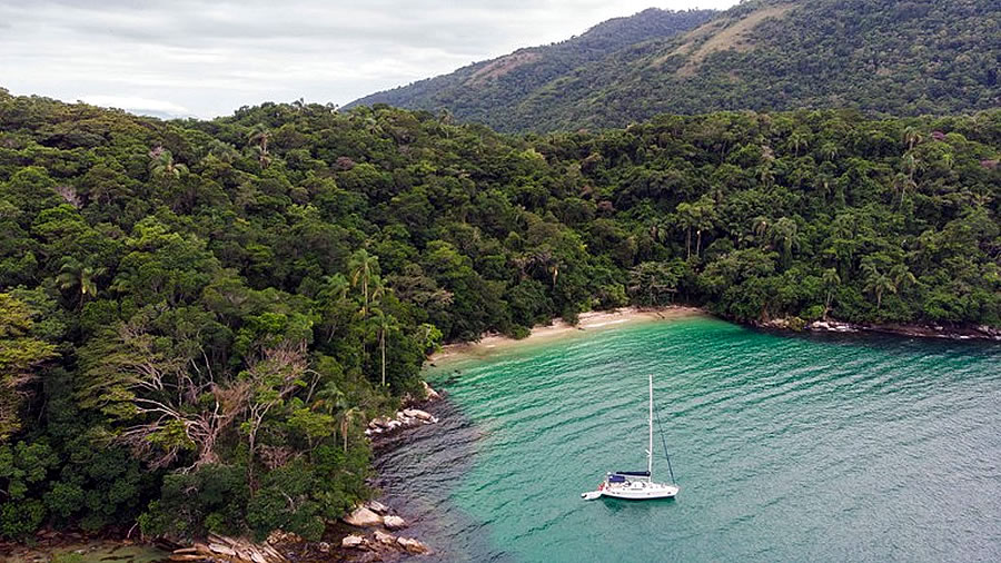 -La región de Costa Verde en Brasil armoniza la sierra y el mar-