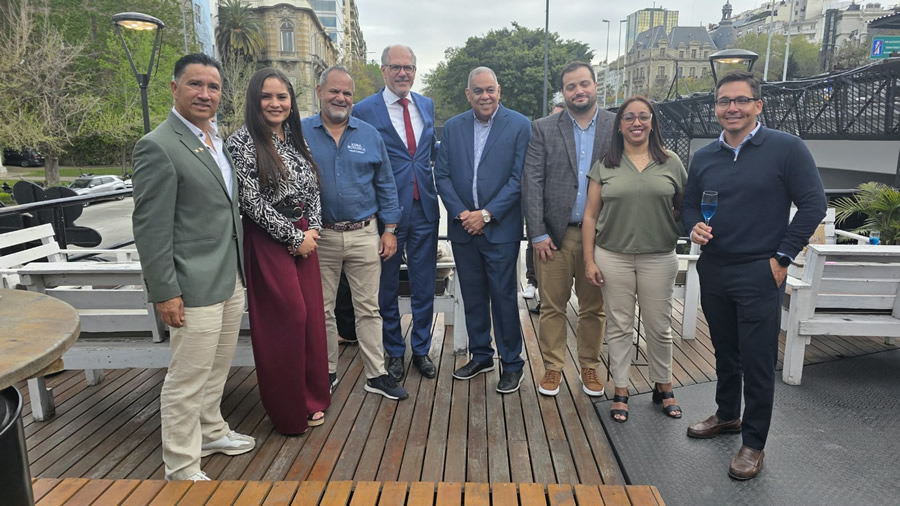 -Curaçao y Aerolíneas Argentinas presentaron el nuevo vuelo directo desde Buenos Aires-