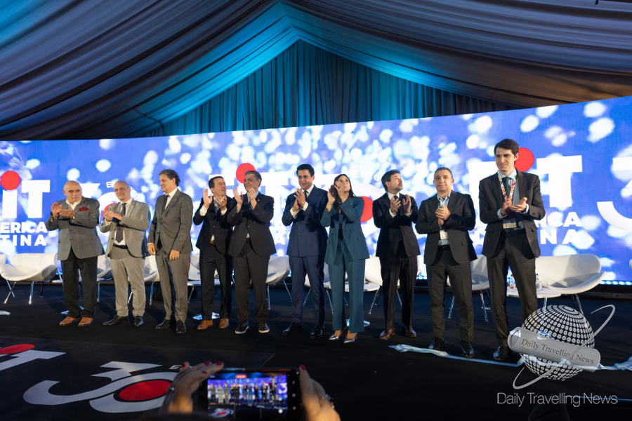 -Aerolíneas Argentinas presentó en fit 2026 su oferta para la temporada de verano-