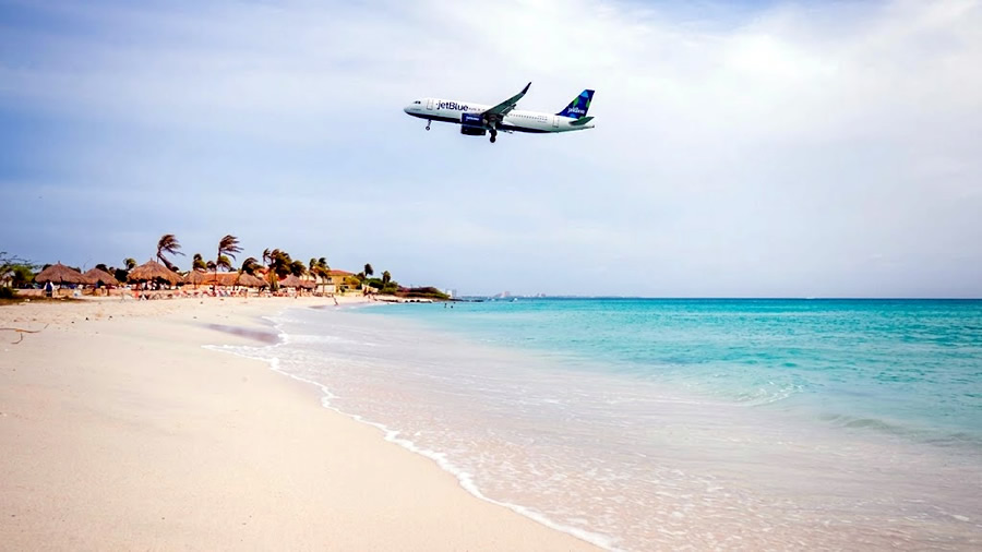 -La Autoridad de Turismo de Aruba y JetBlue celebran 20 años conectando Nueva York y Aruba-