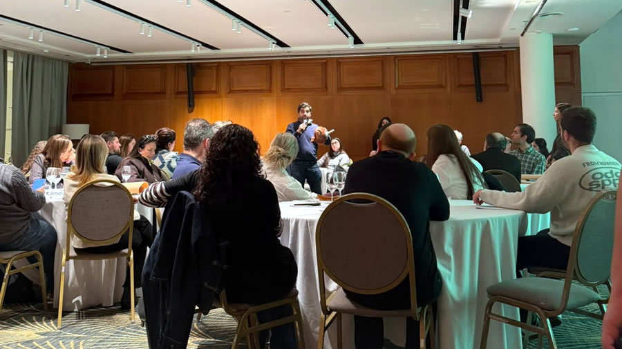 -FACVE abordó los desafíos del liderazgo en un nuevo encuentro junto a sus socios-