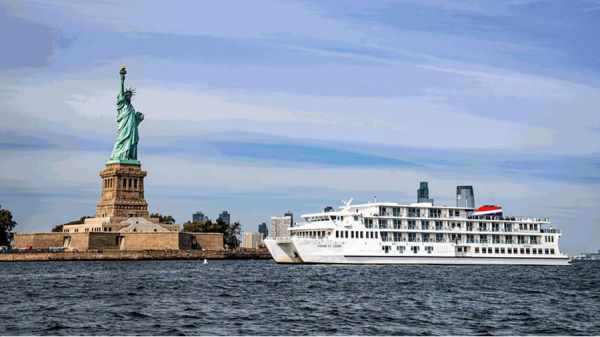 American Cruise Lines celebra el lanzamiento del tercer barco nuevo este año