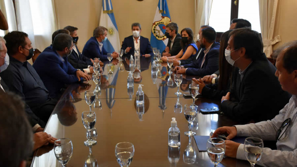 Autoridades de FEHGRA se reunieron con el gobernador de San Juan