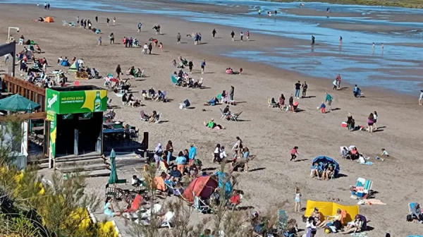 Ro Negro celebra la apertura de la Temporada de Verano 2022/2023