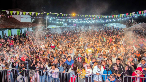 Llegan los coloridos carnavales cordobeses