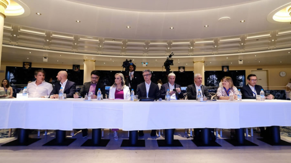 Brasil resalta y potencia la importancia de los cruceros