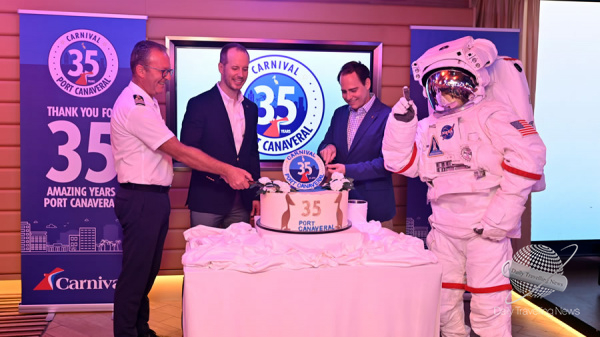 Carnival Cruise Line celebró su 35º Aniversario a bordo de Mardi Gras