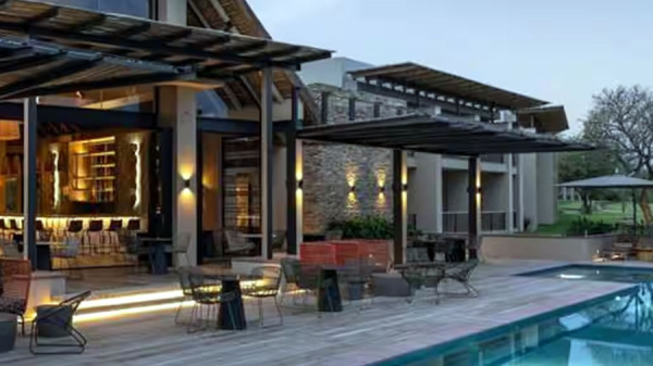Radisson Hotel Group presenta el primer hotel Verified Net Zero de �frica en Hoedspruit