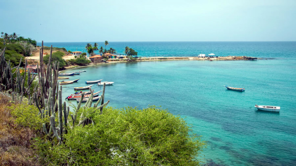 Isla Margarita combina playas y patrimonio con nuevas obras y m�s conectividad